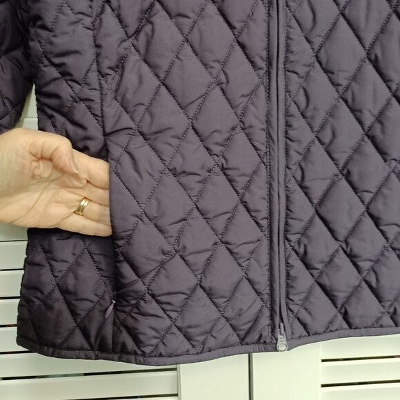 Eddie Bauer Quilted Jacket Purple Grape Color Front Zip Womens size Medium - Picture 9 of 10